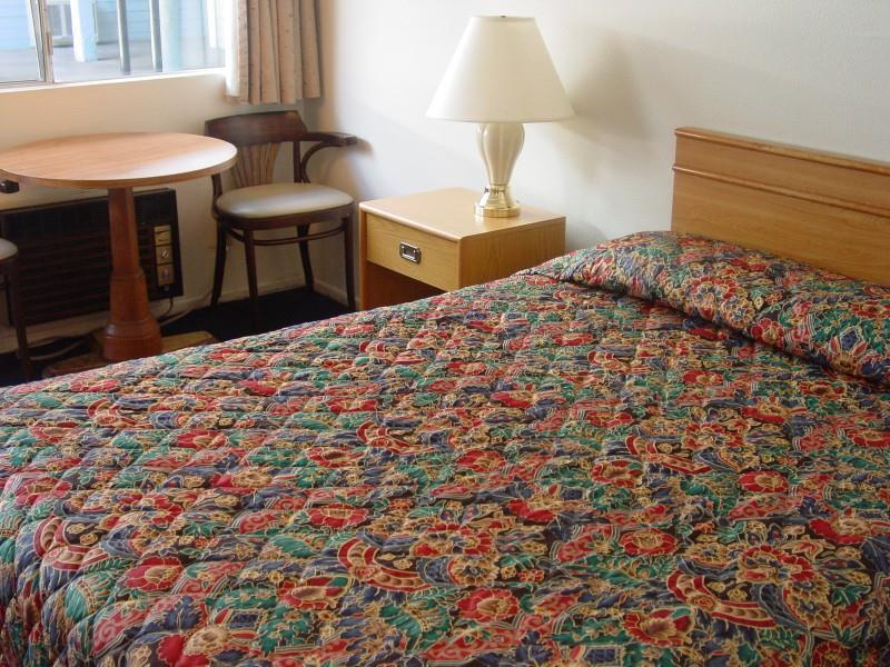 ويتير Good Nite Inn الغرفة الصورة
